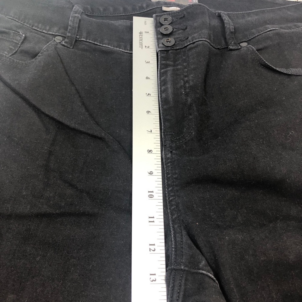 Torrid Feel The Fit Super Soft Black Jeggings 24T - Picture 8 of 11